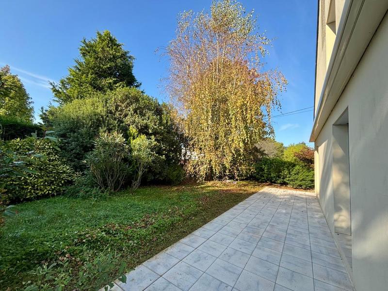 Maison - 158 m² - 6 pièces