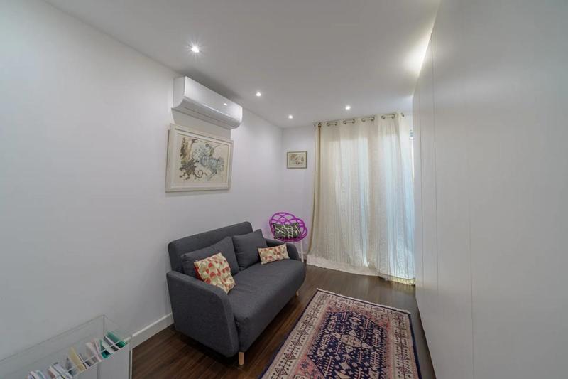 Appartement - 84 m² - 5 pièces