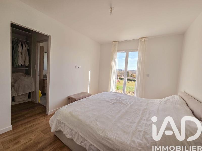 Maison - 121 m² - 5 pièces