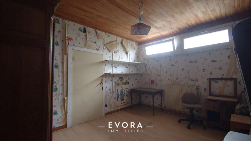 Maison - 85 m² - 5 pièces