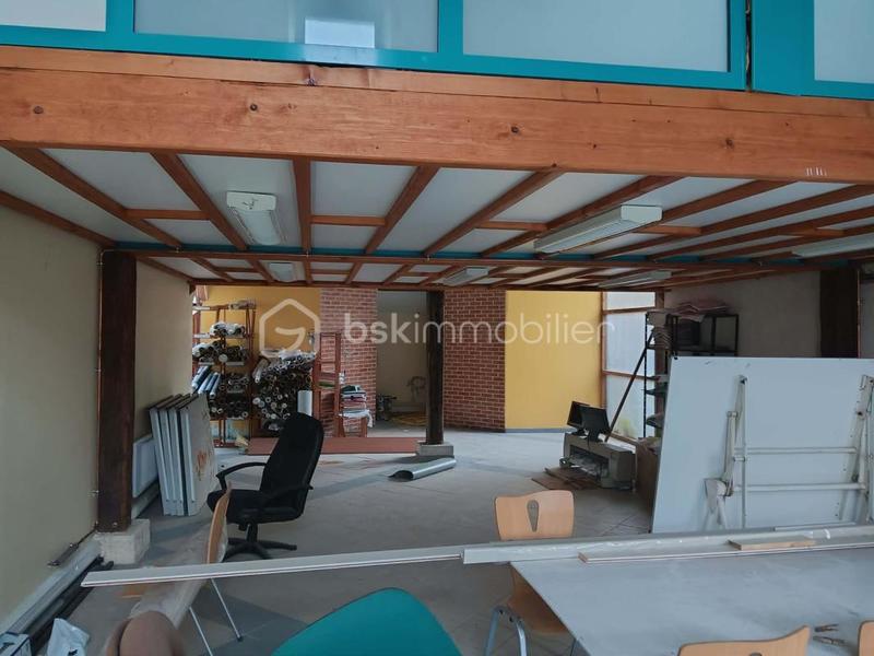 Bureau - 310 m² - 12 pièces