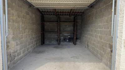 Parking / Garage - 14 m²