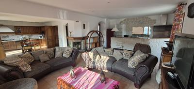 Maison - 140 m² - 5 pièces