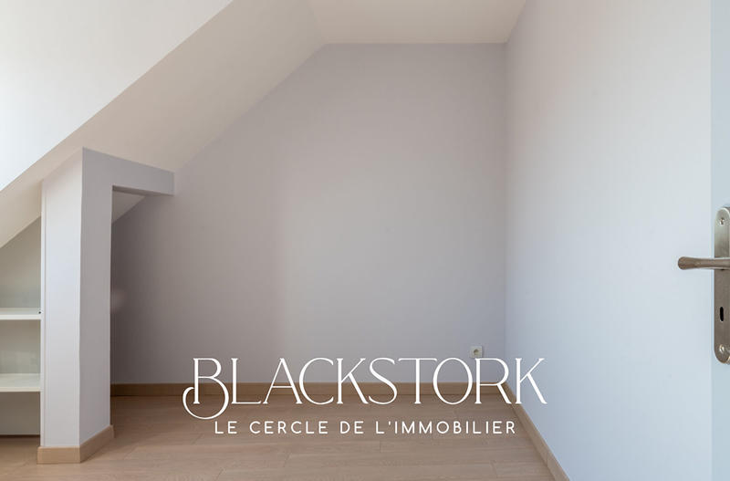 Maison - 183 m² - 5 pièces