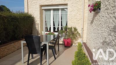 Maison - 121 m² - 5 pièces