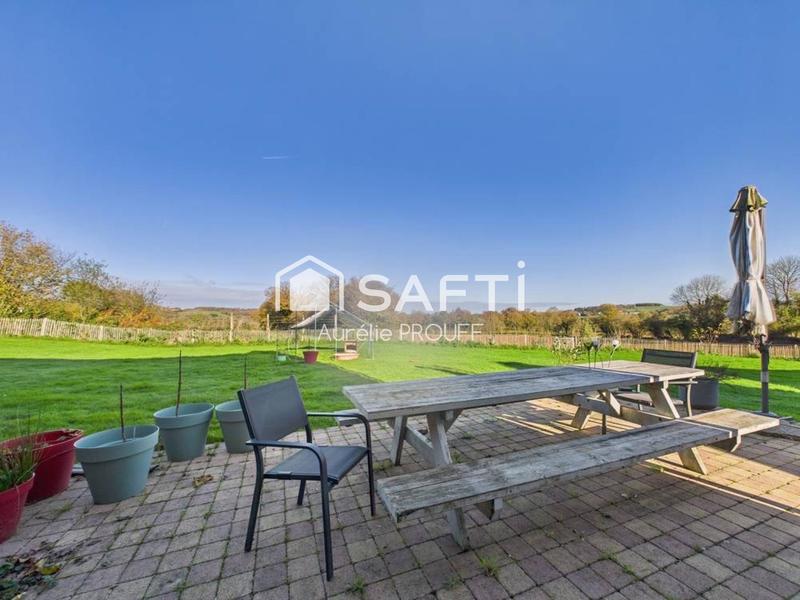 Maison - 200 m² - 7 pièces