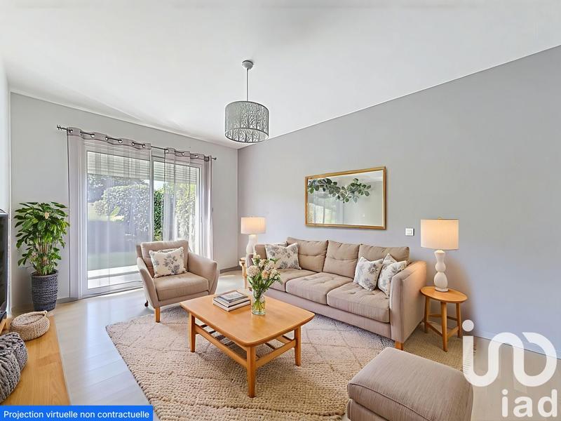 Maison - 204 m² - 7 pièces