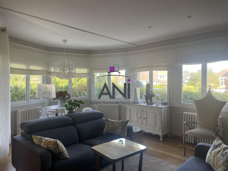 Maison - 171 m² - 8 pièces