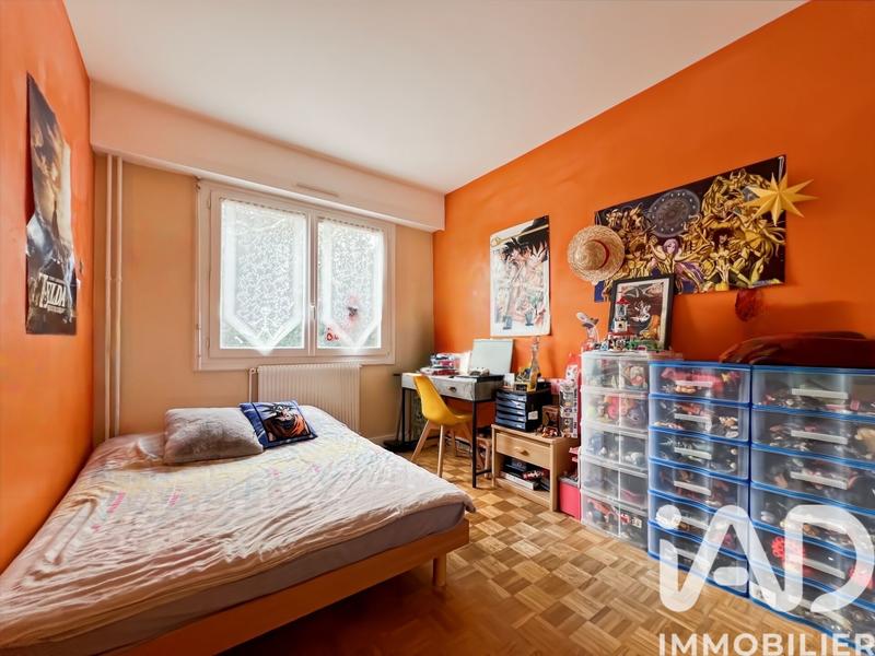 Appartement - 100 m² - 4 pièces