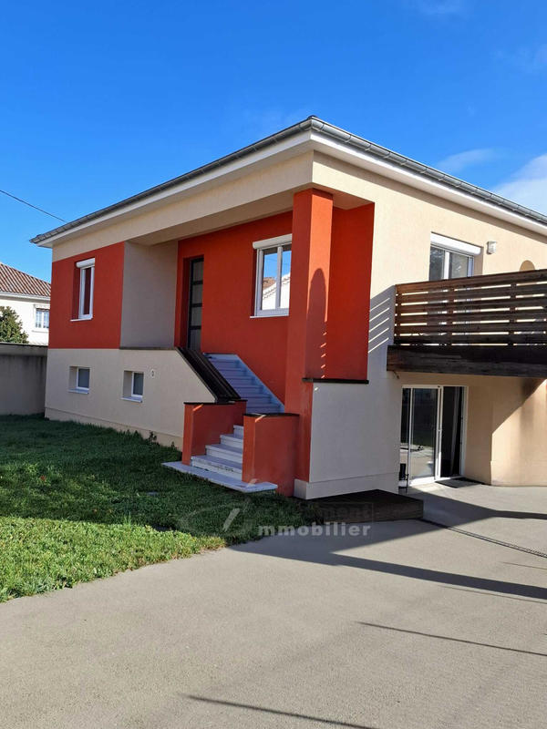Maison - 151 m² - 6 pièces