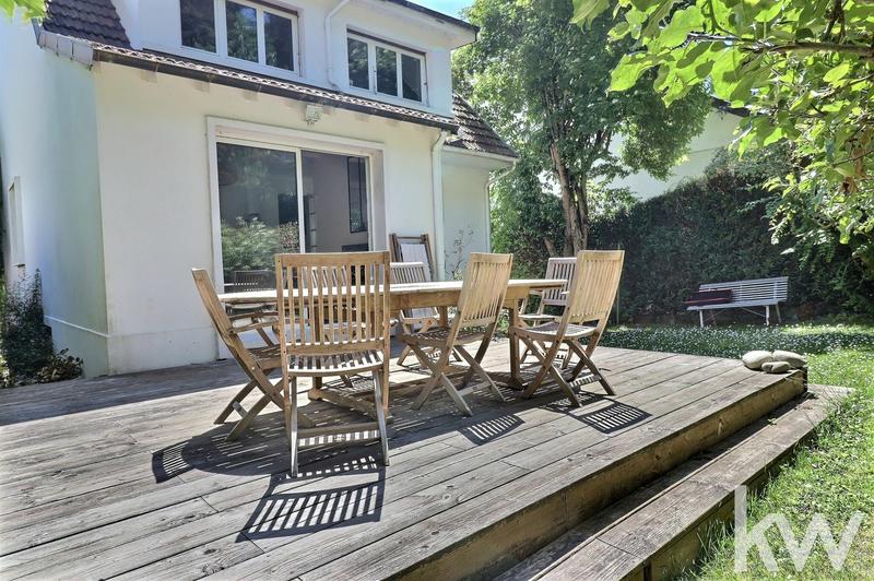 Maison - 140 m² - 7 pièces