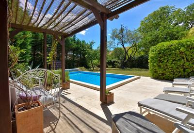 Maison - 240 m² - 7 pièces