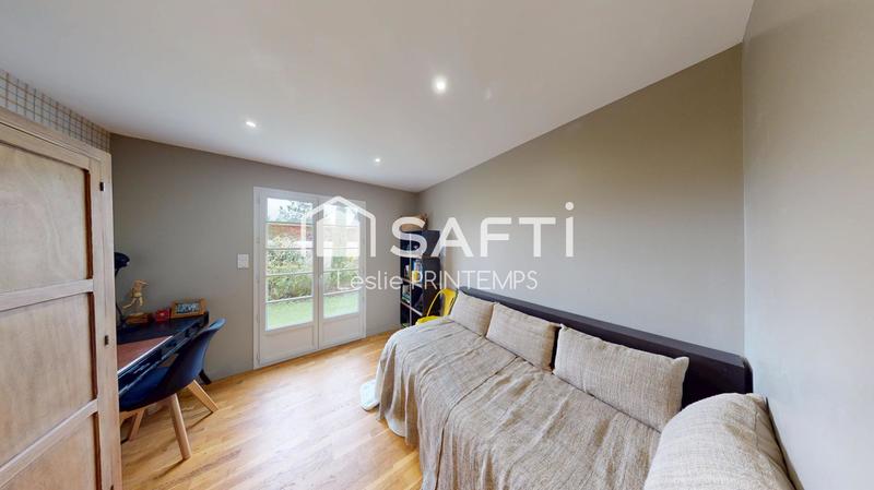 Maison - 174 m² - 6 pièces