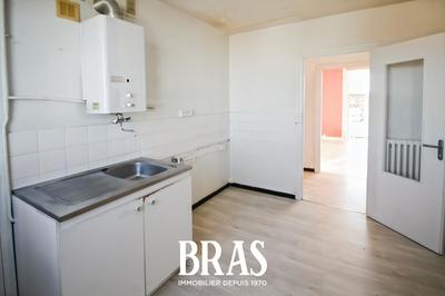 Appartement - 65 m² - 4 pièces