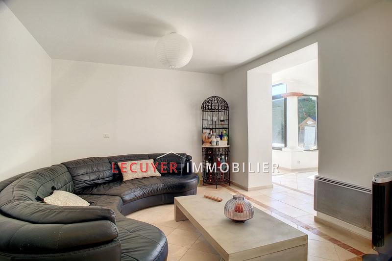 Appartement - 151 m² - 5 pièces
