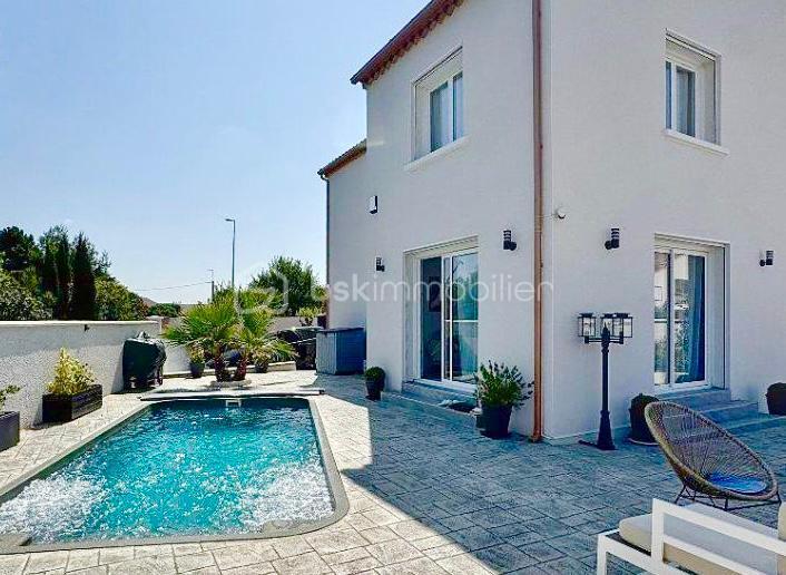 Villa - 140 m² - 5 pièces