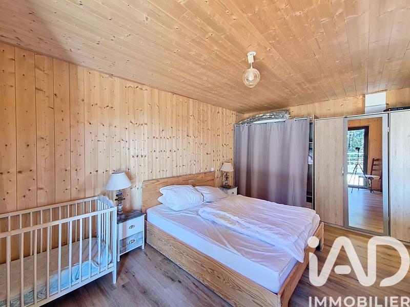 Châlet - 166 m² - 8 pièces