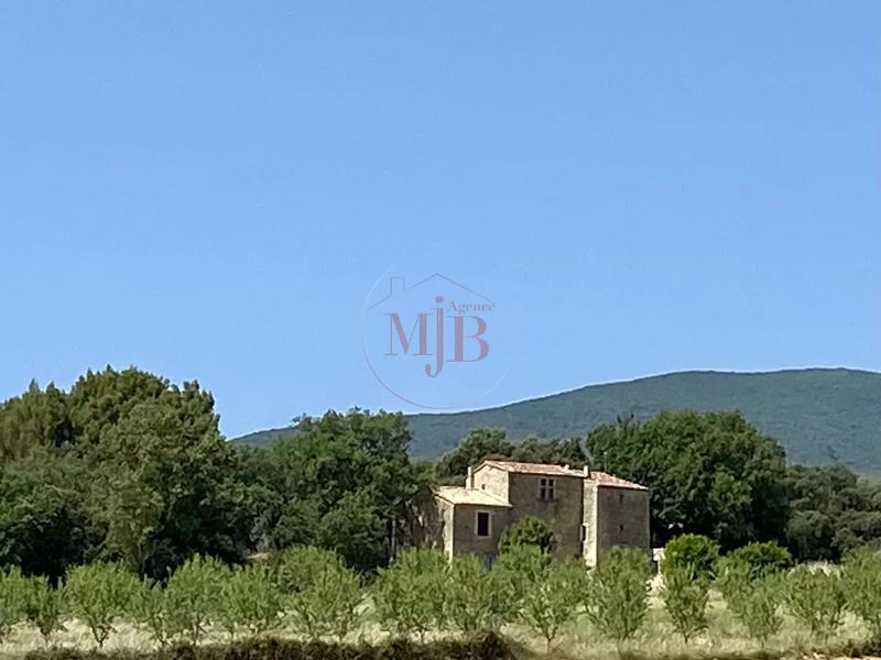 Mas - 478 m² - 15 pièces