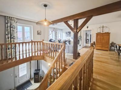 Maison - 195 m² - 6 pièces