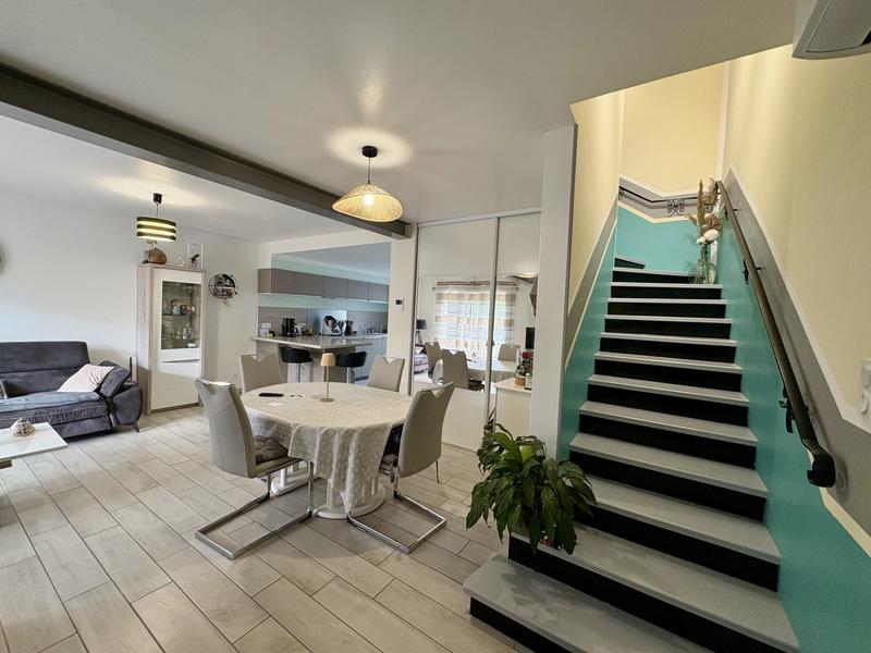 Villa - 102 m² - 4 pièces