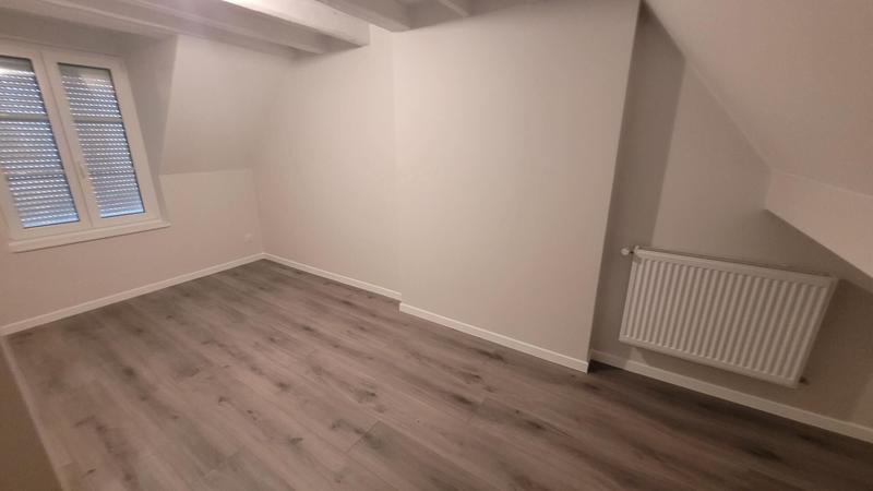 Maison - 90 m² - 6 pièces