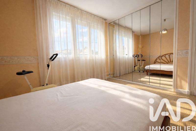 Maison - 89 m² - 5 pièces