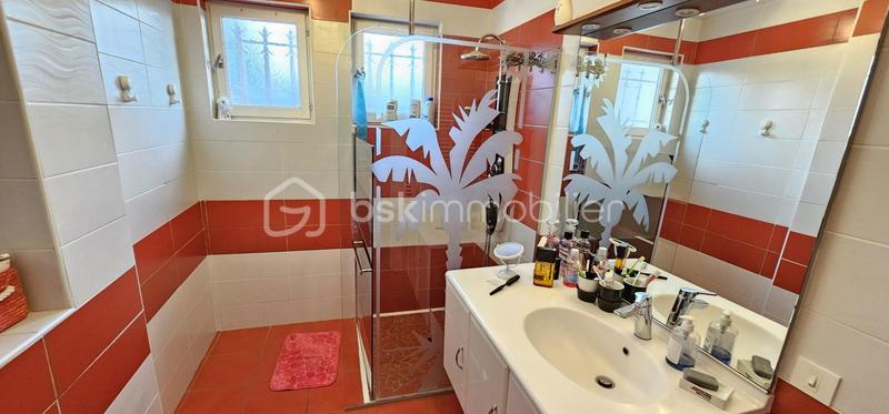 Maison - 165 m² - 4 pièces