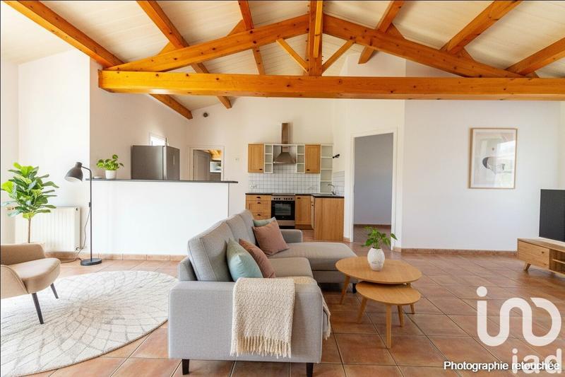 Maison - 95 m² - 5 pièces