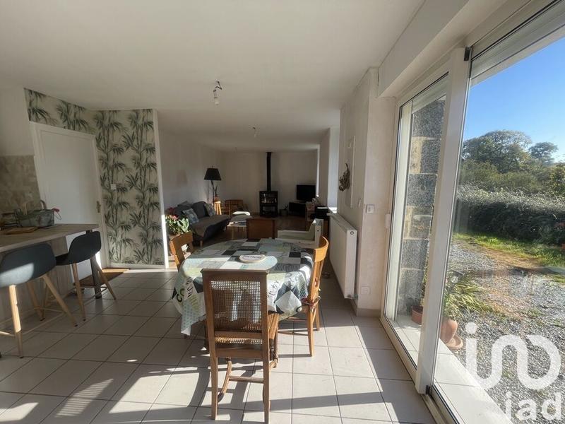 Maison - 215 m² - 11 pièces