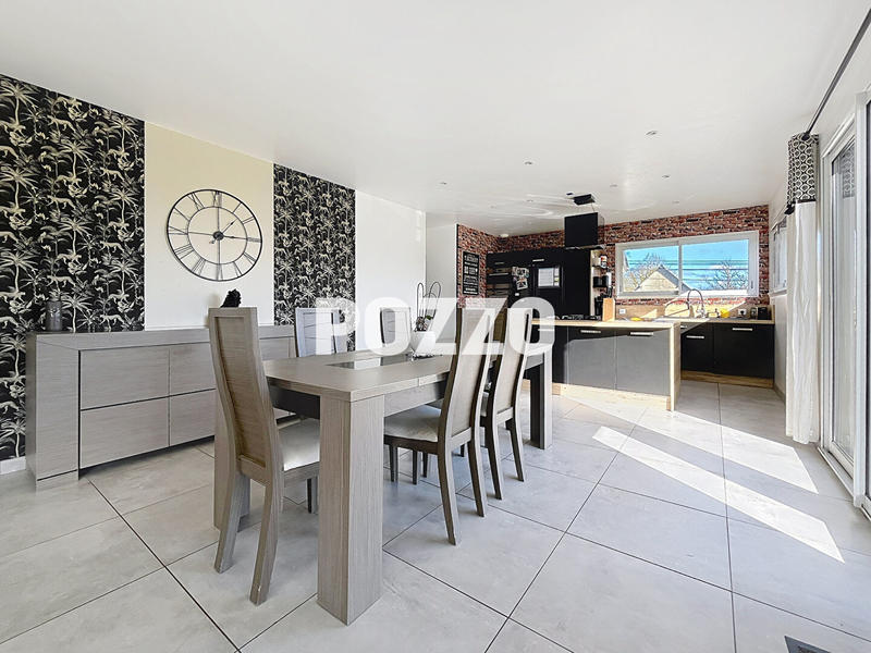 Maison - 110 m² - 4 pièces