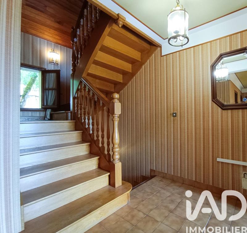 Maison - 158 m² - 6 pièces