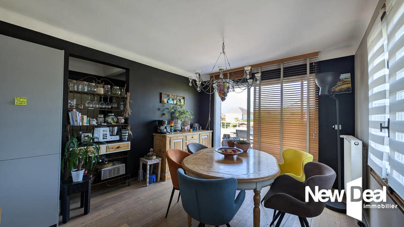 Maison - 140 m² - 5 pièces