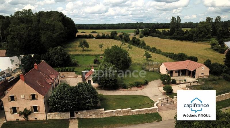 Maison - 187 m² - 8 pièces