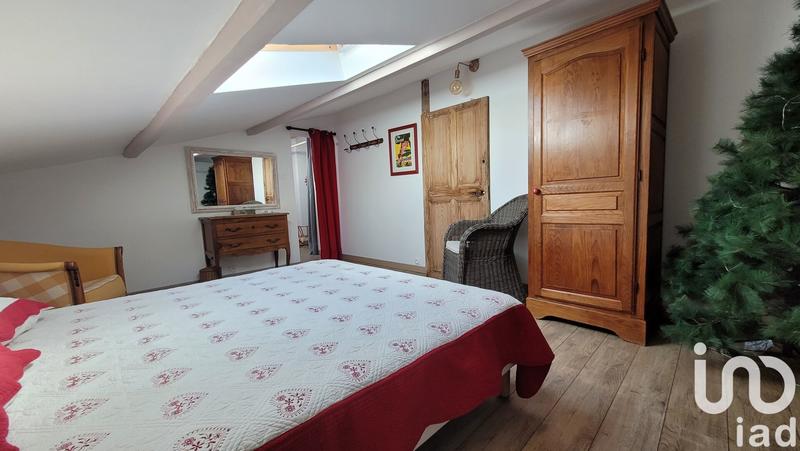 Maison - 221 m² - 9 pièces