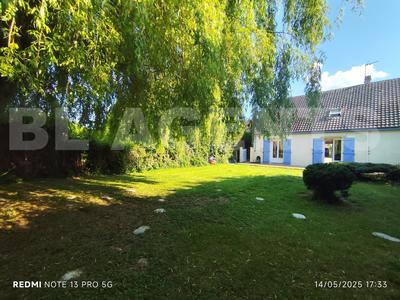 Maison traditionnelle - 116 m² - 8 pièces