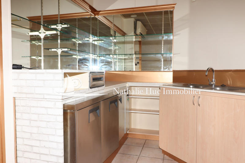 Local commercial - 110 m²