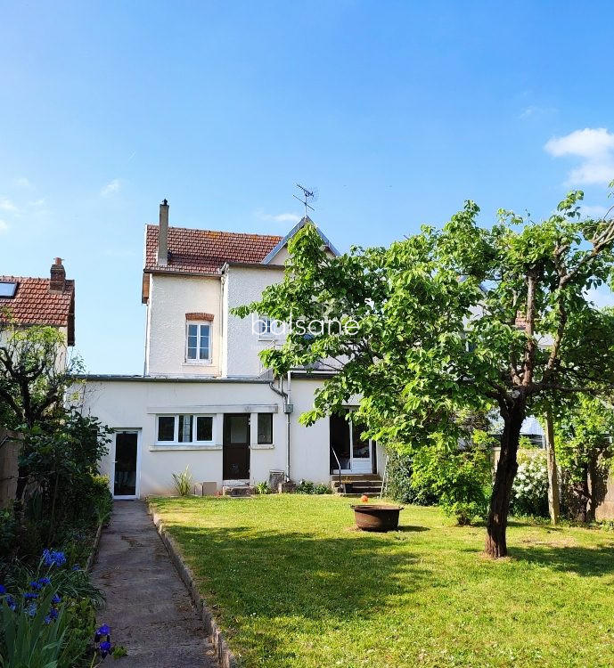 Maison - 129 m² - 5 pièces