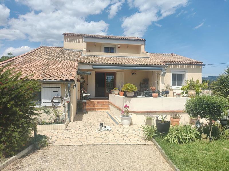 Maison - 175 m² - 5 pièces