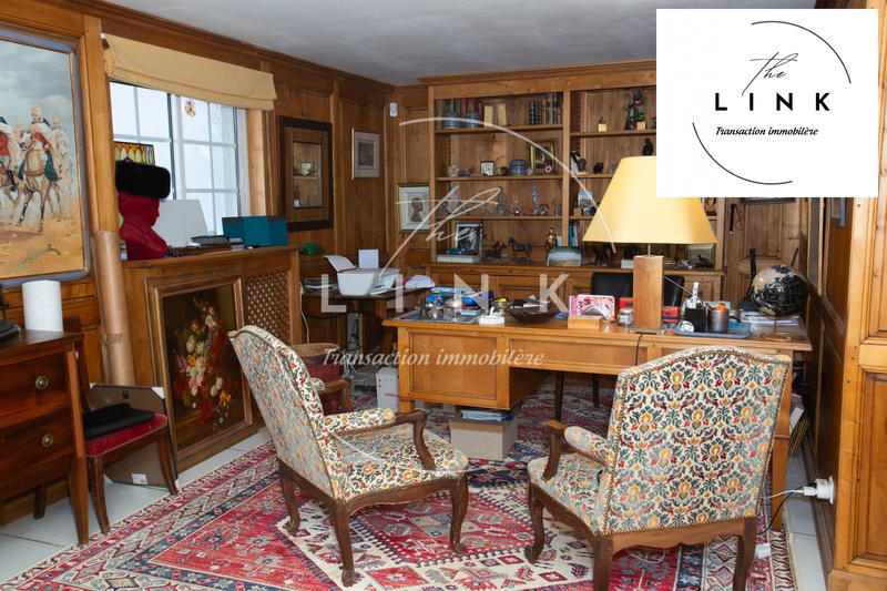 Mas - 330 m² - 9 pièces