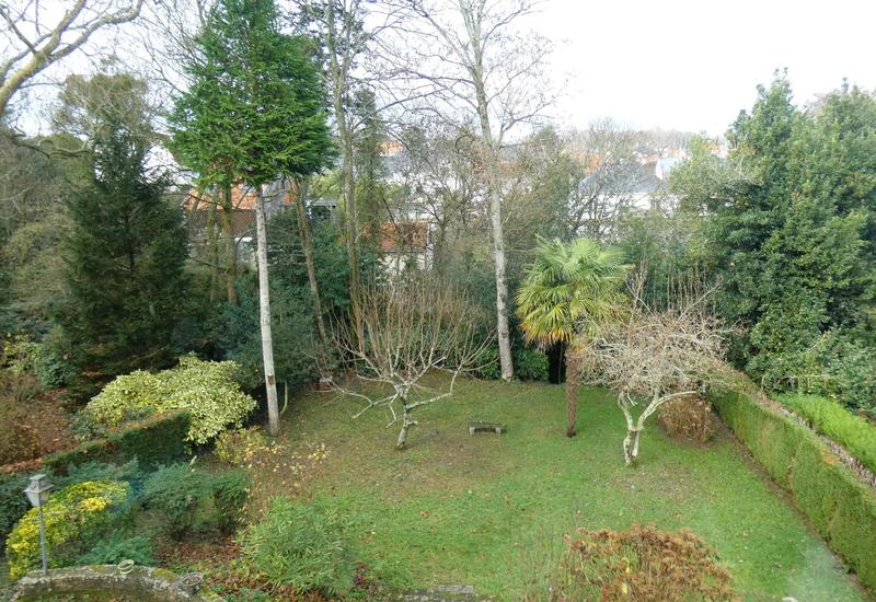 Maison - 297 m² - 9 pièces