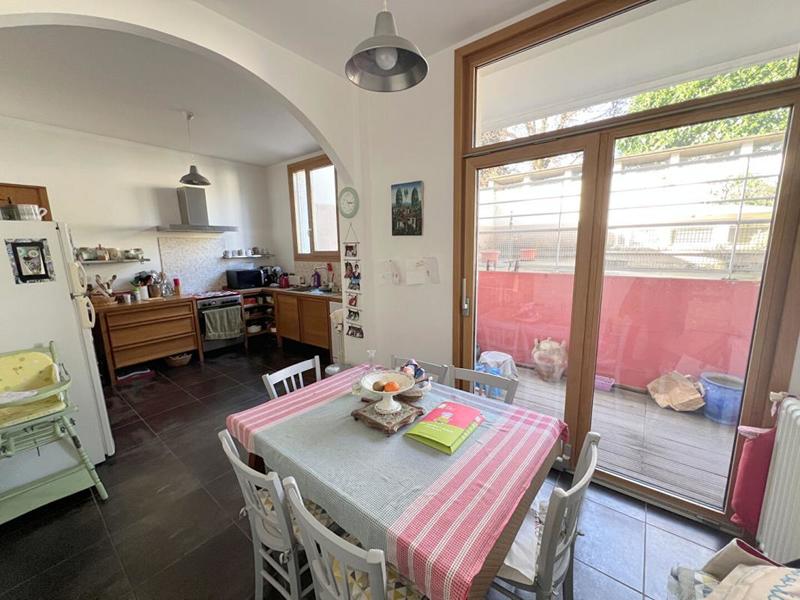 Appartement - 168 m² - 6 pièces