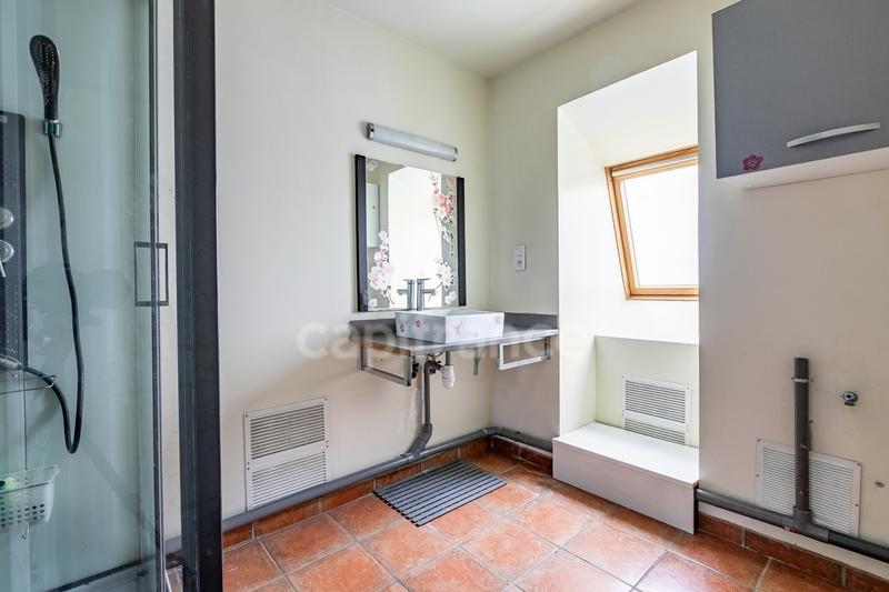 Immeuble - 270 m² - 12 pièces