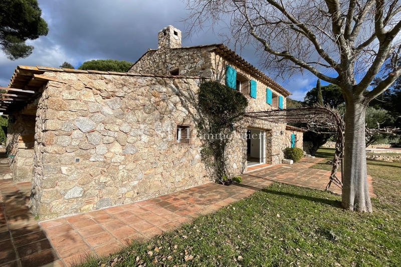 Villa - 128 m² - 4 pièces