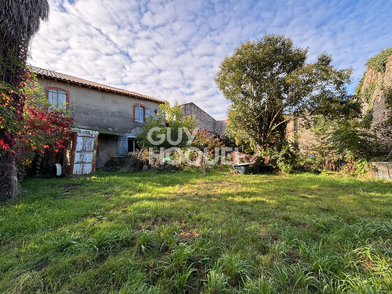 Maison - 300 m² - 7 pièces