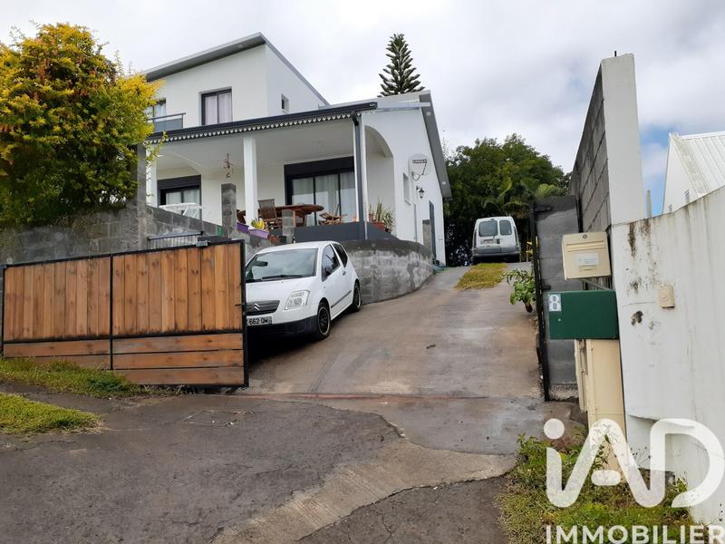 Maison - 110 m² - 4 pièces