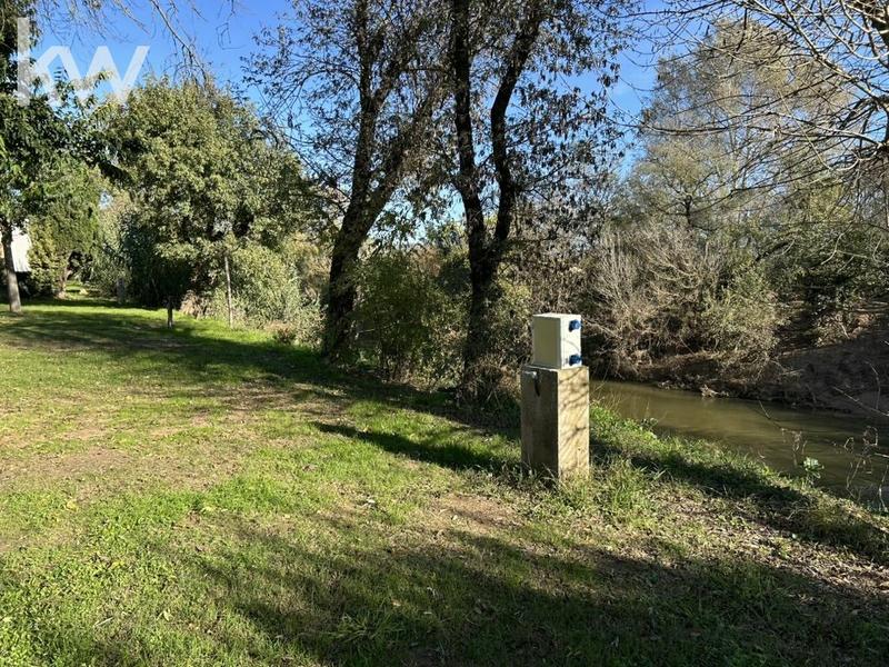 Fonds de commerce - Magasins - 38 000 m²