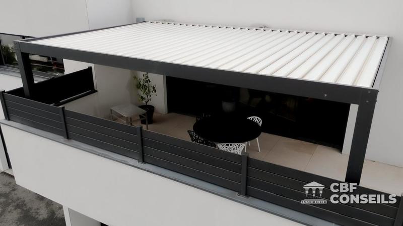 Villa - 247 m² - 7 pièces