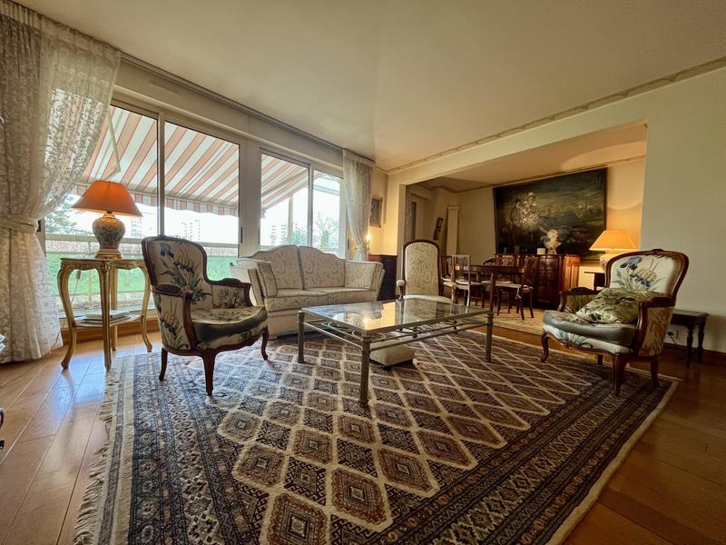 Appartement - 103 m² - 4 pièces