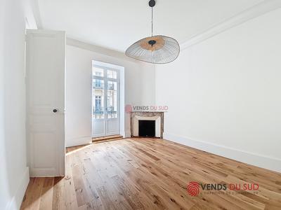 Appartement - 94 m² - 3 pièces