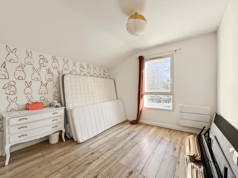 Pavillon - 94 m² - 4 pièces